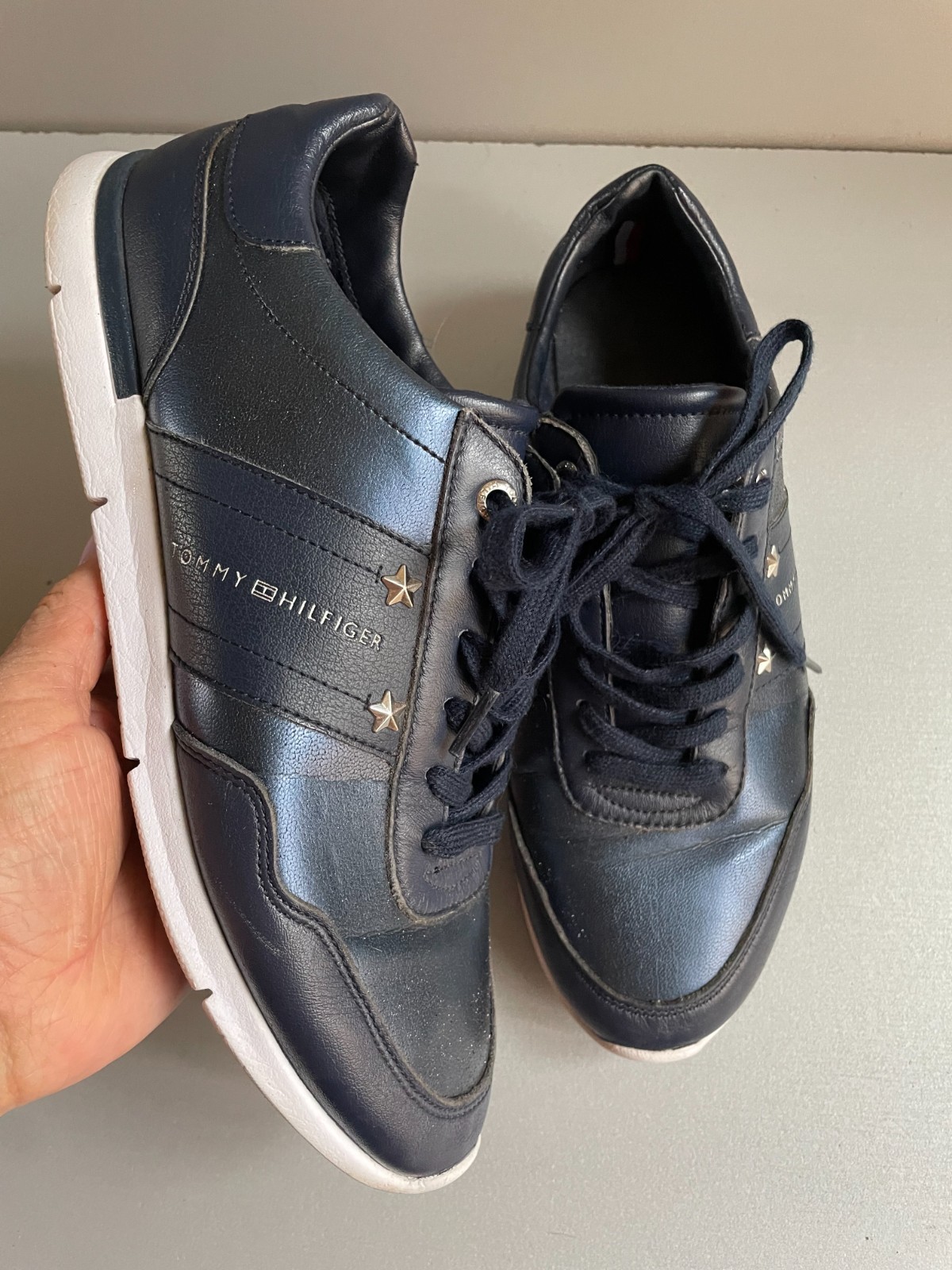 womens Tommy Hilfiger Essential navy lightweight shoes uk 7 eur 41