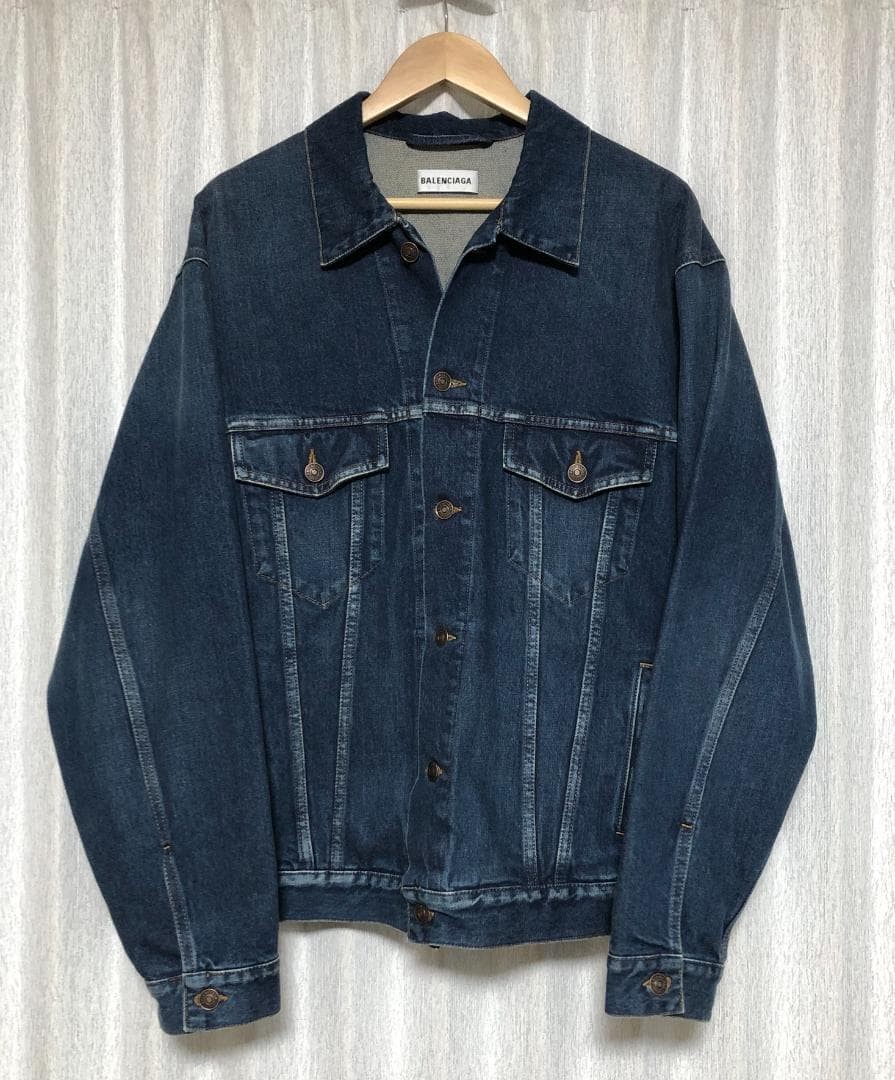 USED 19SS "YOU ARE THE WORLD" OVERSIZED DENIM JACKET GOOD thumbnail 2