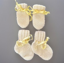 VTG Hand Knit Crochet Baby Mittens And Booties Yellow Newborn Infant