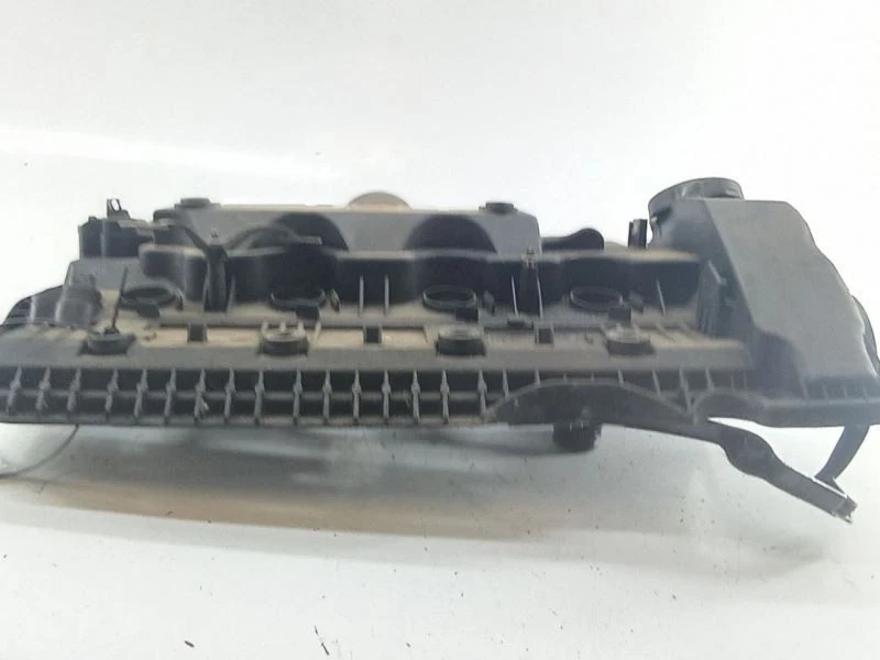 BMW 650i 2007 cubierta de válvula lateral del pasajero derecho OEM 75718650 Foto 2 de 4