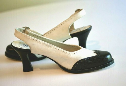 Thom Browne 8 Brooks Brothers Black 
