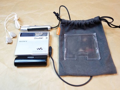 Sony MZ-N1 Walkman MiniDisc - Pour Pièces Ou Réparation (état Inconnu)