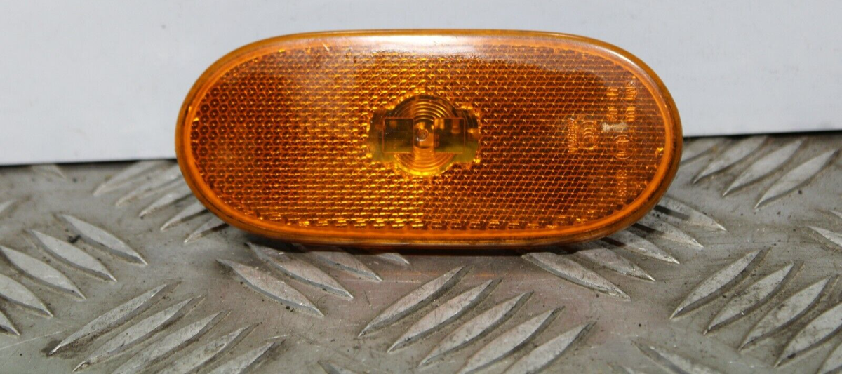 Genuine Mercedes Sprinter LED Reflector Marker Light – 2014-2018 – Part A0038202956