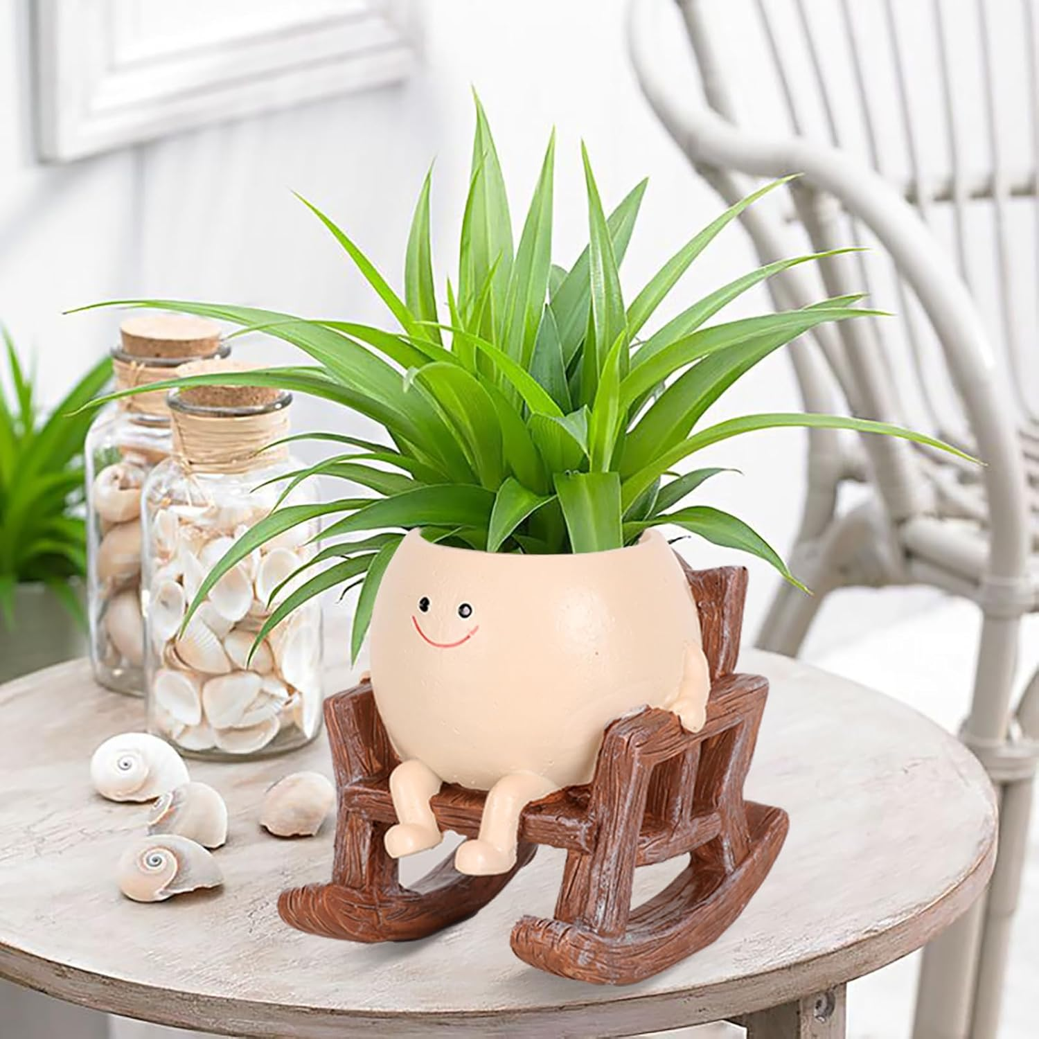 Cute Smiley Face Planter Pots Rocking Chair Resin Planter Pots for Indoor Plants