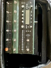 Kemper Profiler Stage with Pedal Train Classic
