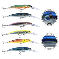 Deep Diving Bait Plastic Fishing Tackle Lightweight Design For Easy Casting