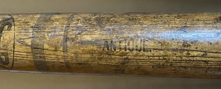 1890’s / 1900’s Spalding Ring Bat Antique Model XX 33 Inches Uncracked