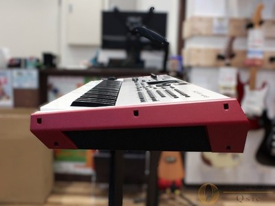 Yamaha MOTIF XF6 61-Key Music Synthesizer Workstation – Ships from