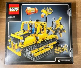LEGO Technic Bulldozer 42028 Model Unopened Unused