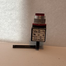 Allen-Bradley 800MR-Q24 Series D Pilot Light NOS