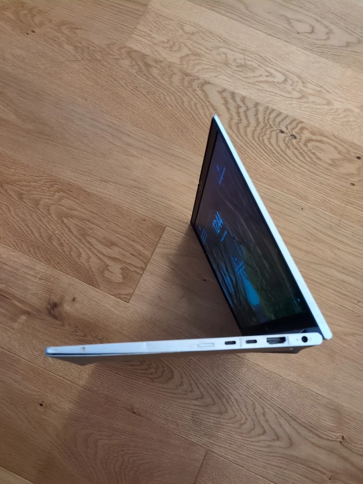 HP Elitebook 835 G8 Ryzen 5 5650U 2.3GHz 8GB RAM 256GB SSD 13.3 Touchscreen 9116 - Image 3 of 4