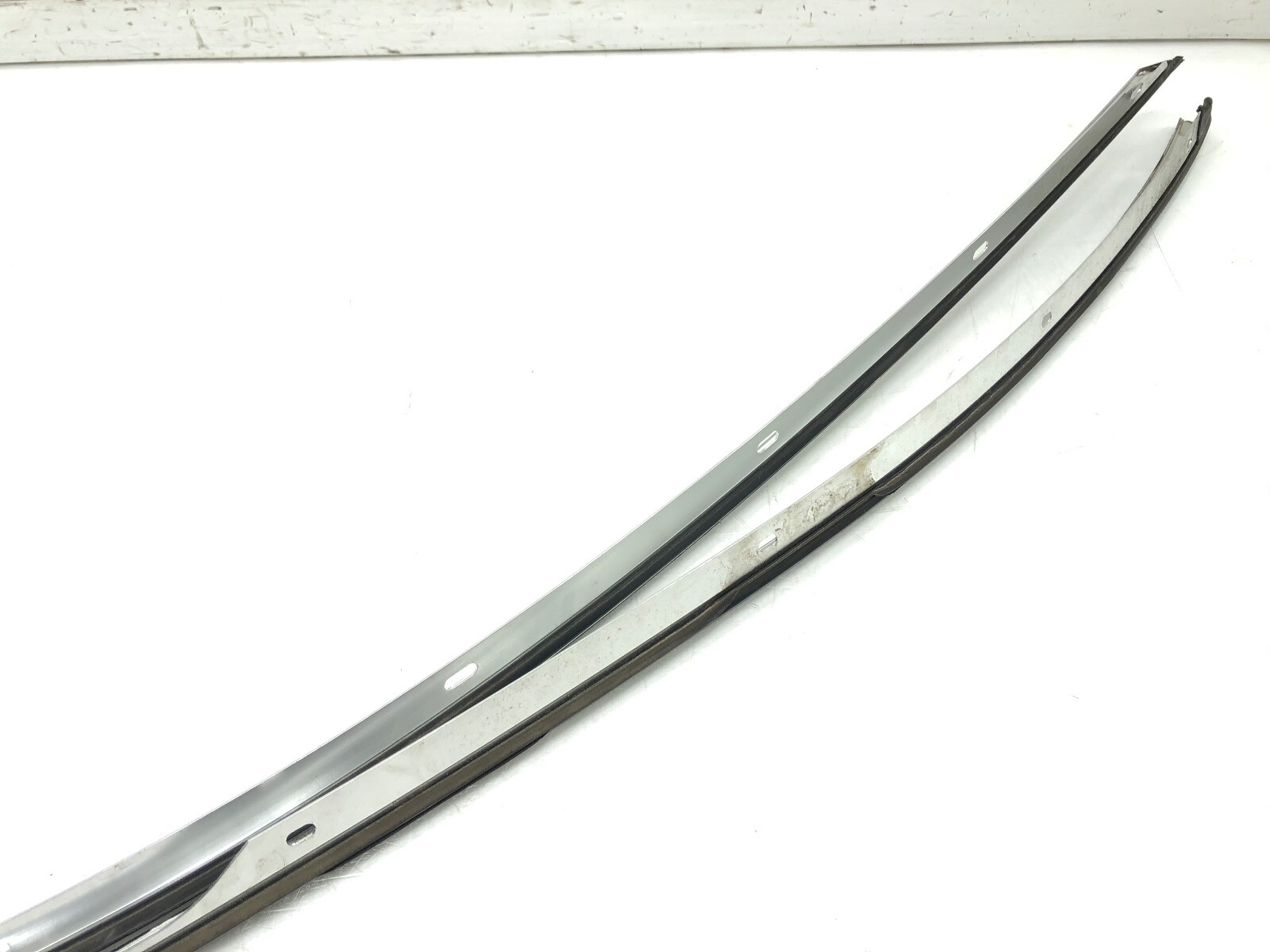 2014-2017 MASERATI GHIBLI LEFT RIGHT ROOF WINDOW MOLDING TRIM CHROME OEM.