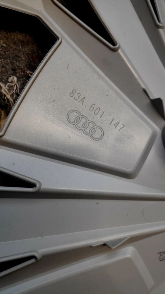 1x Audi Q3 F3 Radkappe Radzierblende 17 Zoll 83A601147 Original Ersatz Einzel - Image 3 of 4