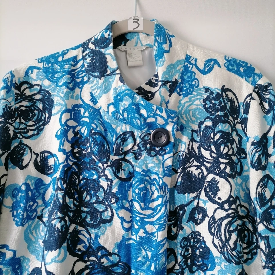 Chaqueta de lino Tweeds para mujer azul y negra floral manga larga un botón talla L Foto 2 de 4