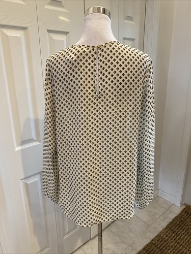 Michael Kors Ivory Gold Geometric Keyhole Chiffon Blouse 14 NWOt - Picture 5 of 8