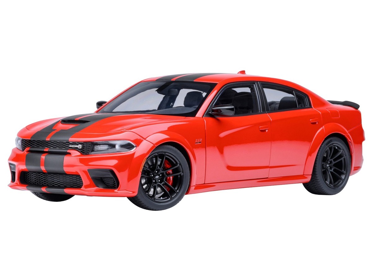 DODGE CHARGER SCAT PACK WIDEBODY TORRED 1/18 MODEL CAR BY AUTOART