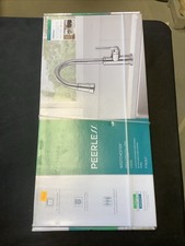 Peerless Pull Out Kitchen Faucet Polished Chrome. P7923LF.