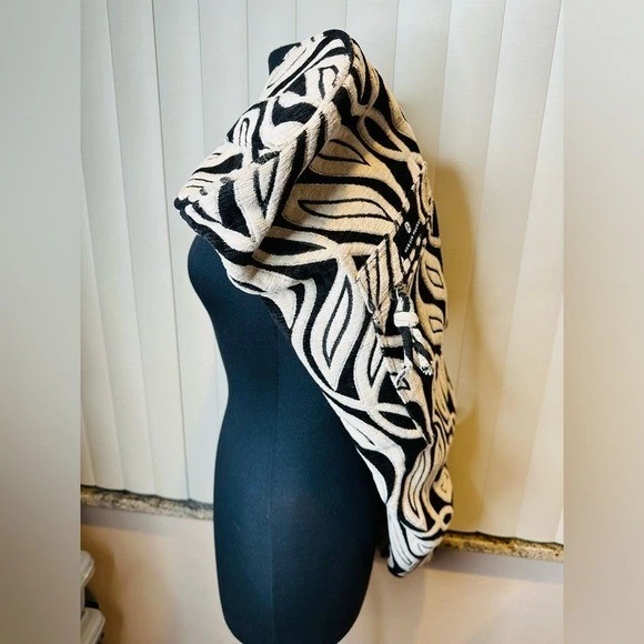 Bolso de esterilla de yoga Hugger Mugger negro con estampado crema Foto 4 de 4