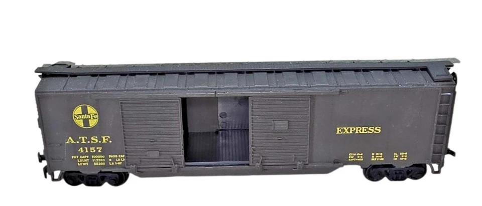 4 HO Gauge Freight Cars ATSF Box Kreys Reefer Potlatch Gondola Pennsylna Caboose - Image 4 of 4