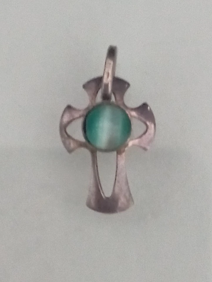 Ciondolo Vintage Croce Argento E Pietra  - Immagine 4 di 4