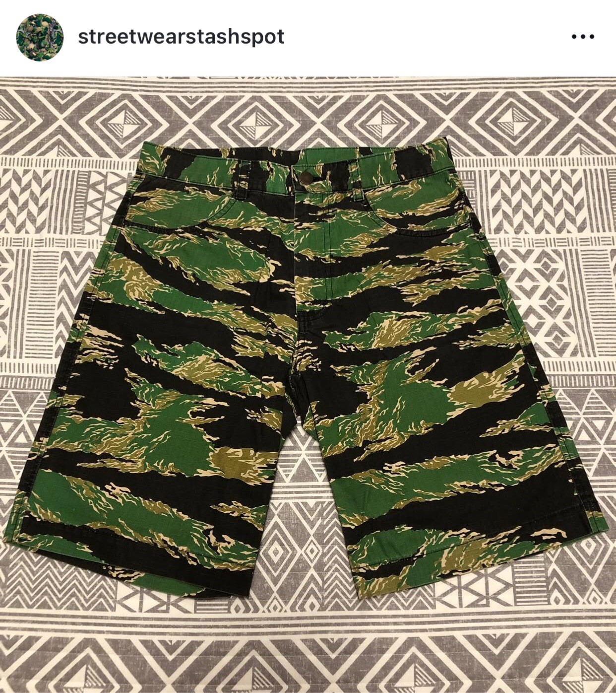 A Bathing Ape Bape Tiger Camo Shorts Size Small