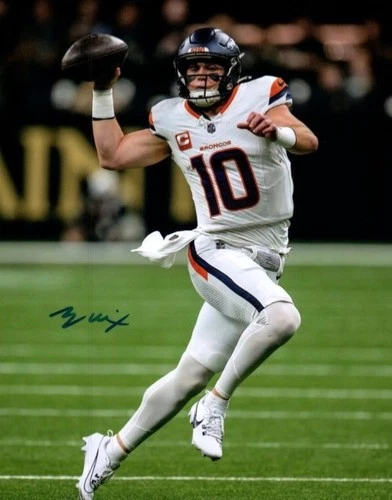 Bo Nix Autographed 8x10 Photo Football Player NFL Denver Broncos COA TTM