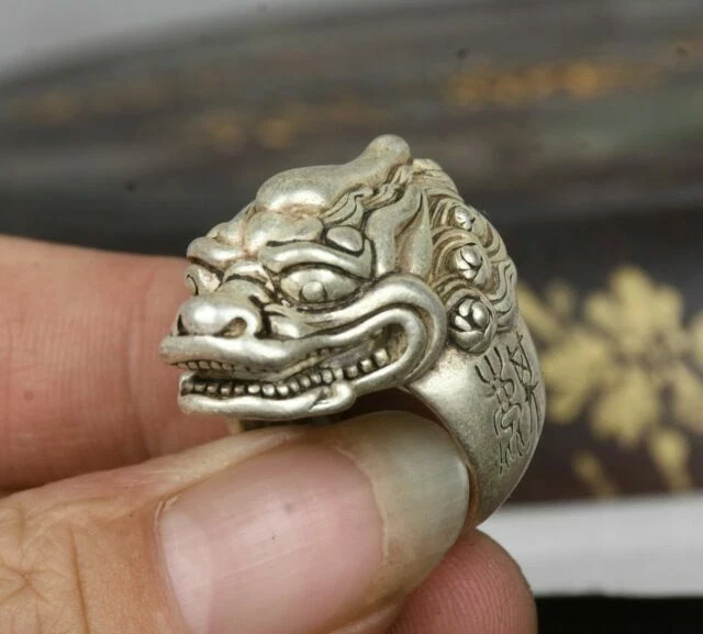 Anillo de mano antiguo chino Miao plata Qilin bestia cabeza de kylin bestia joyería 2,5 cm Foto 3 de 4