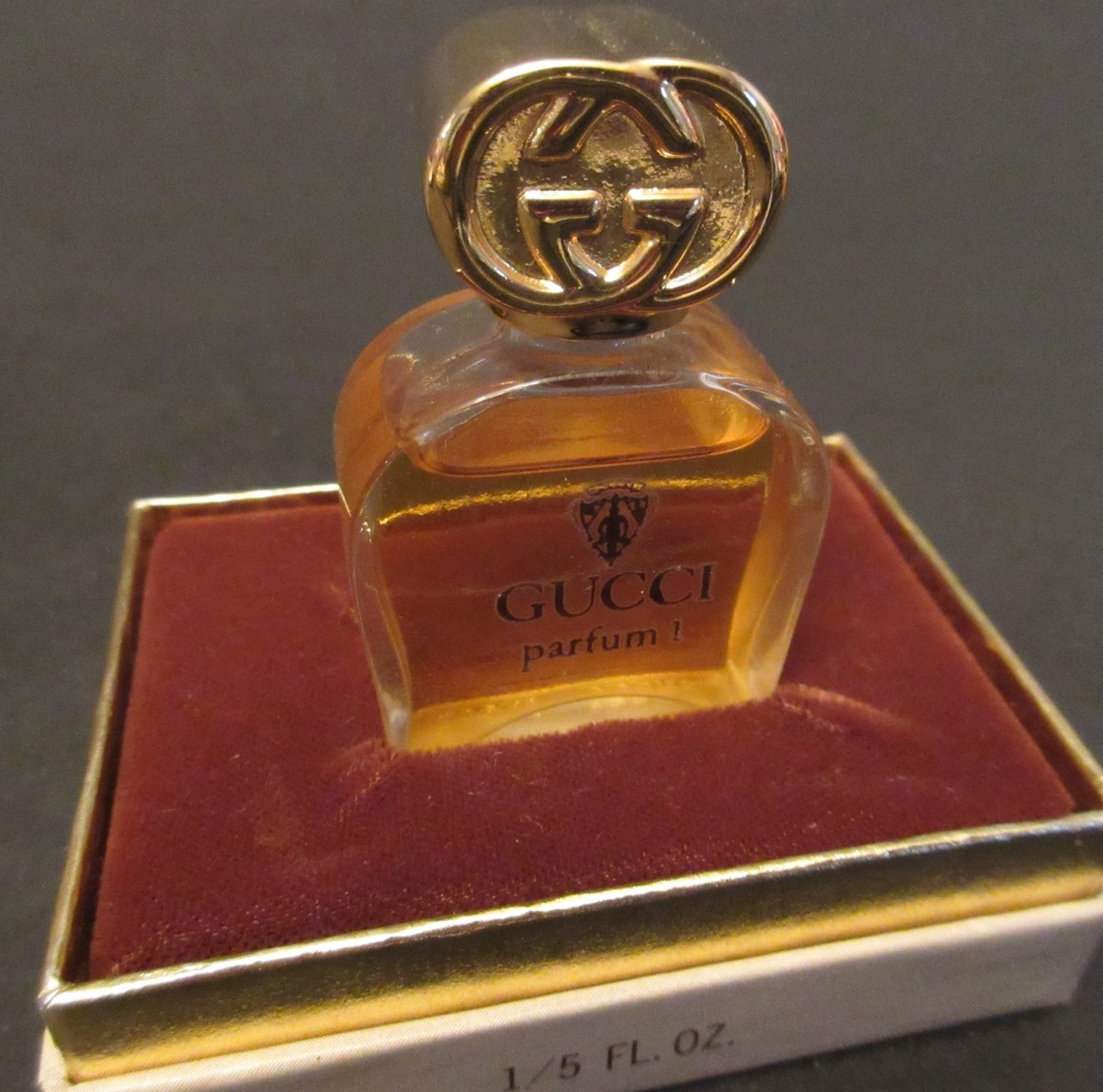 ヴィンテージ　GUCCI parfum 1 6ml 香水　グッチ Vintage Gucci 1 Parfum 1/5th oz New in Presentation Box! Pure