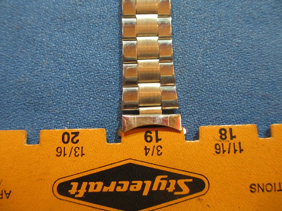 Relojero Estate Vintage Genuino Pulsar 19mm Acero Inoxidable Pulsera Extremos Curvos! Foto 3 de 4