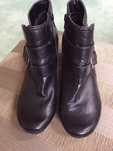 Womens Boots By Baretraps Black Faux 