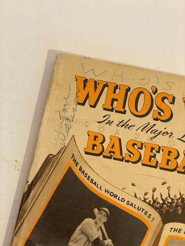 1952 Who's Who in the Major Leagues Baseball 20th Edition DIMAGGIO COVER MANTLE - Picture 2 of 7
