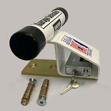 PJB Garage Defender White With Padlock (PJB320)