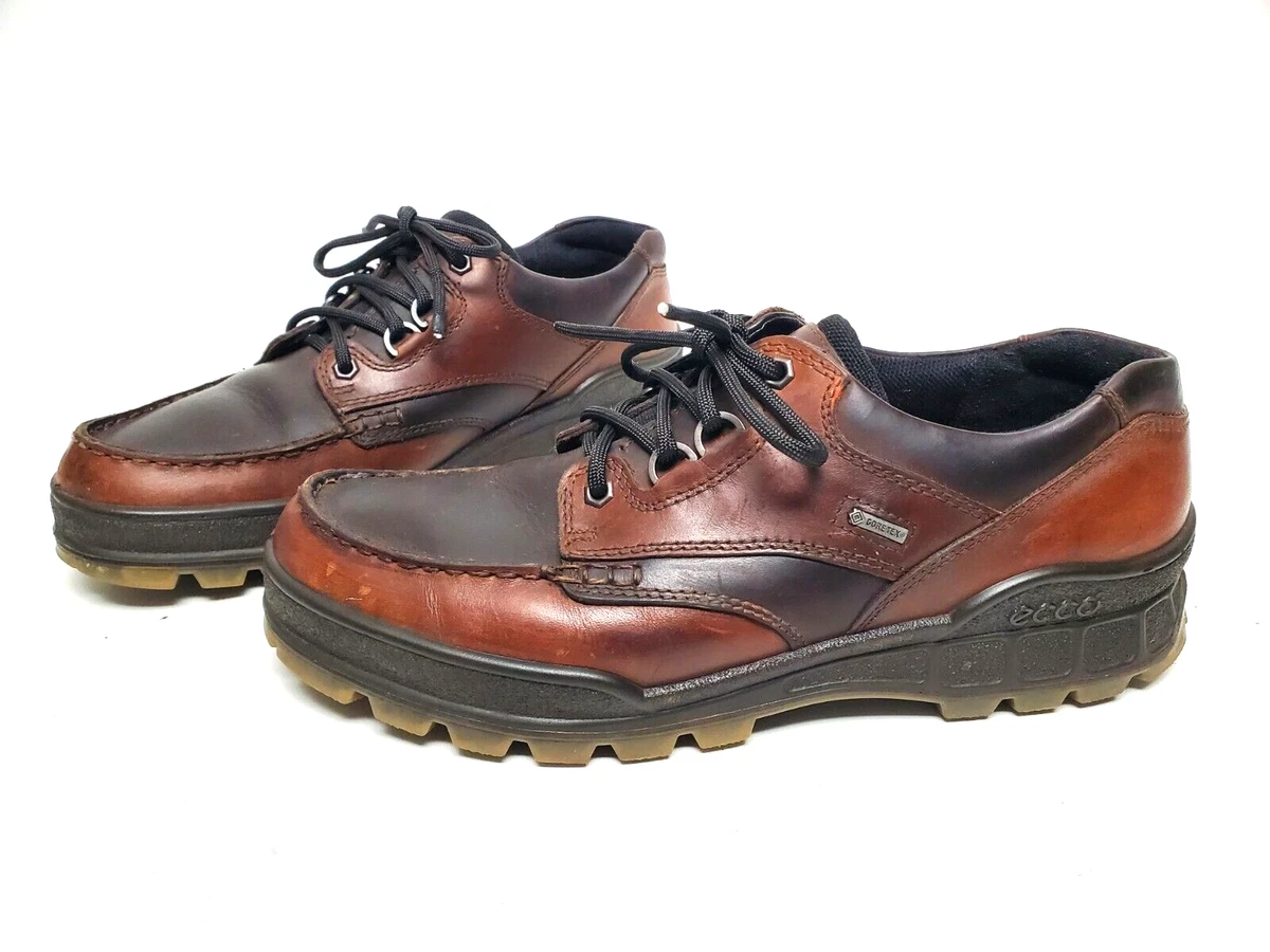 Ecco track shop ii low sale