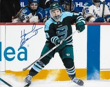 Signed Hannah Brandt Boston Fleet Team USA Autographed 8x10 Photo #11 Original