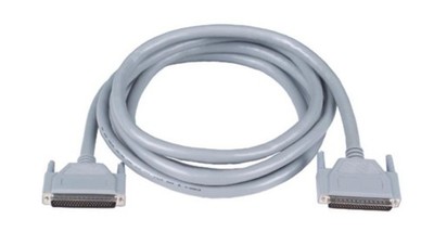5904006725996 Kabel 1 m z podwójnym ekranowaniem i złączami DB-62 PCL-10162-1E A