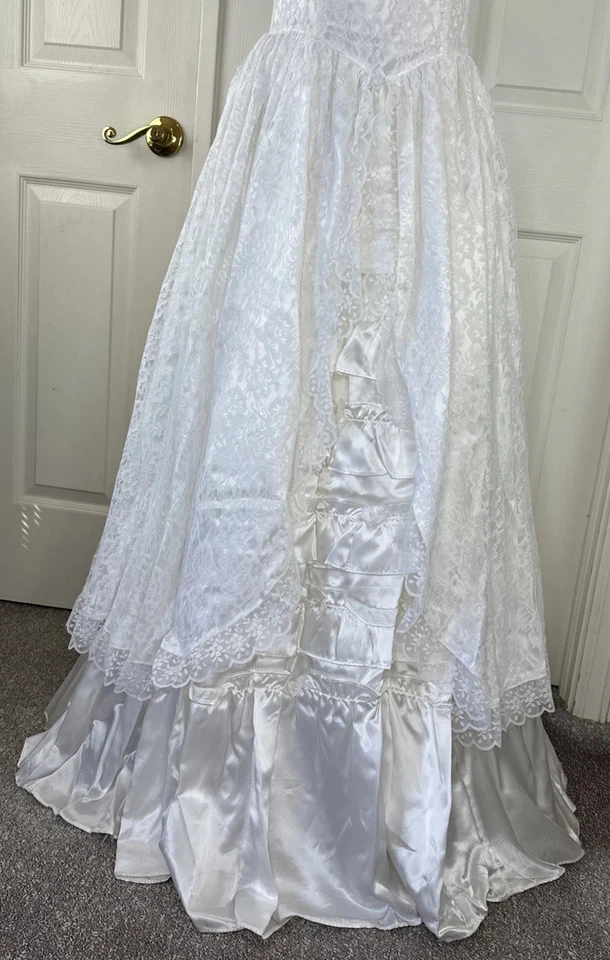 De Colección GUNNE SAX Romántico Renacimiento Encaje Satén Volantes Capas Rosa Victoriano Talla 7 Foto 3 de 4