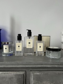 Jo Malone Empty body hand wash gel/lotion bottles body creme/candle jars and box