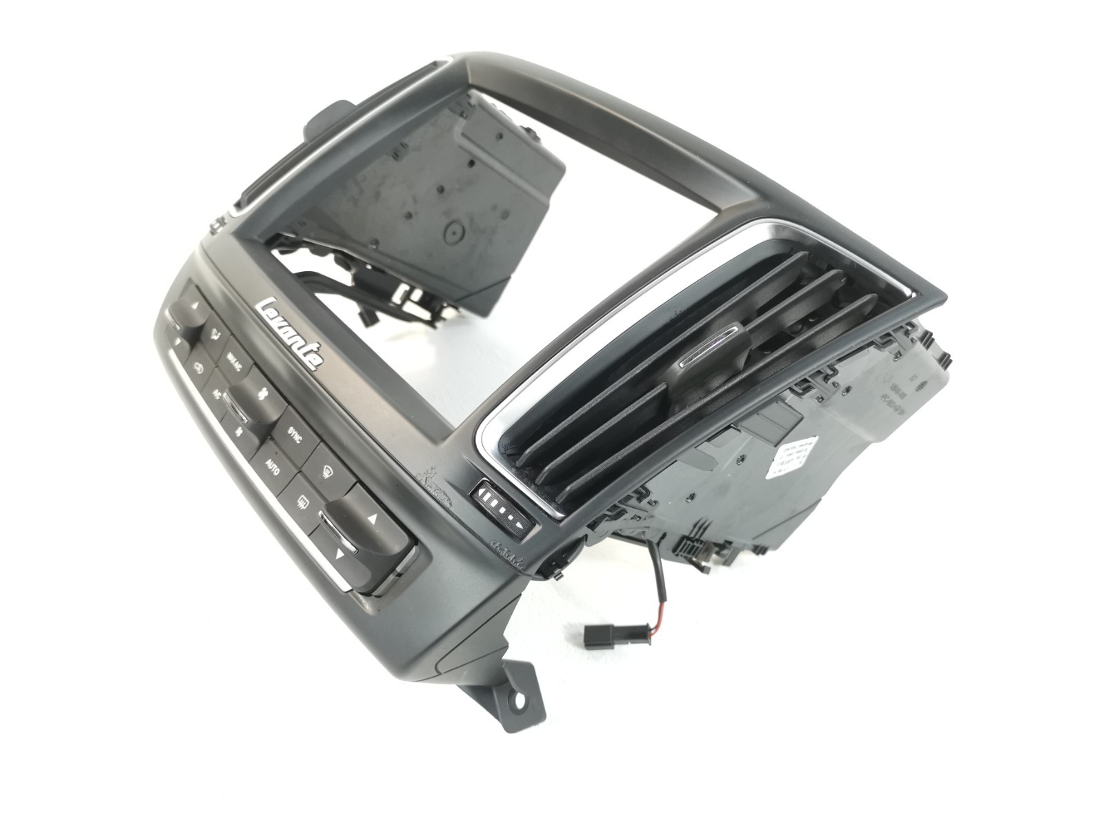 Maserati Levante 3.0 L 2017 Center Display Bezel Trim A/C Control 6700749220 OEM