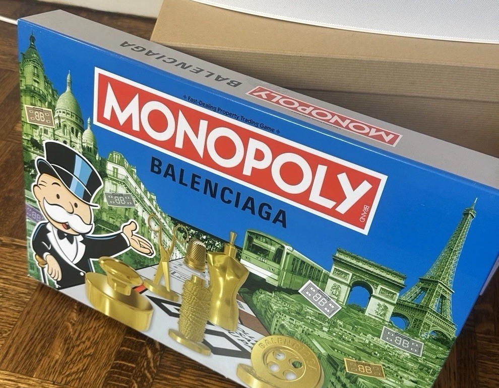 【非売品】balenciaga monopoly Rare Balenciaga Monopoly Board Game New Sealed Authentic 2025 | eBay