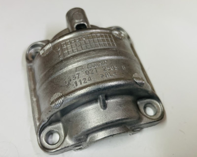 Stihl 1137 021 2503 Engine Pan Ms 193t 194t C E Ebay