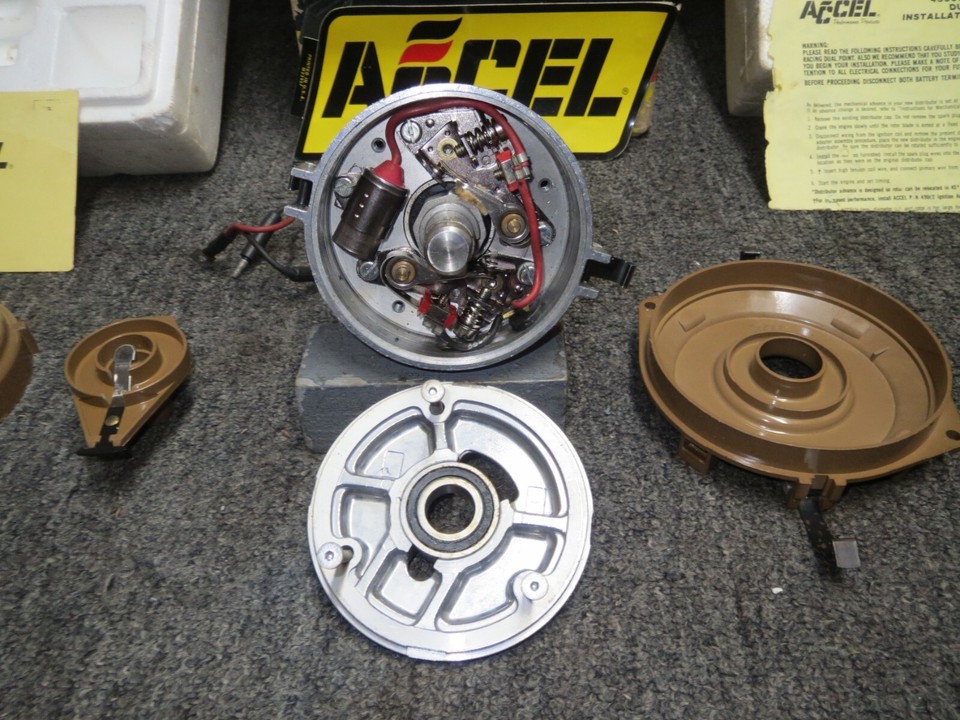 New Accel Pro Series Dual Point Distributor 351 Windsor Dual Point