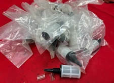 UNBRANDED FOOT VALVES LENGTH:3" OVERALL DIAMETER: 1" (LOT OF 17)