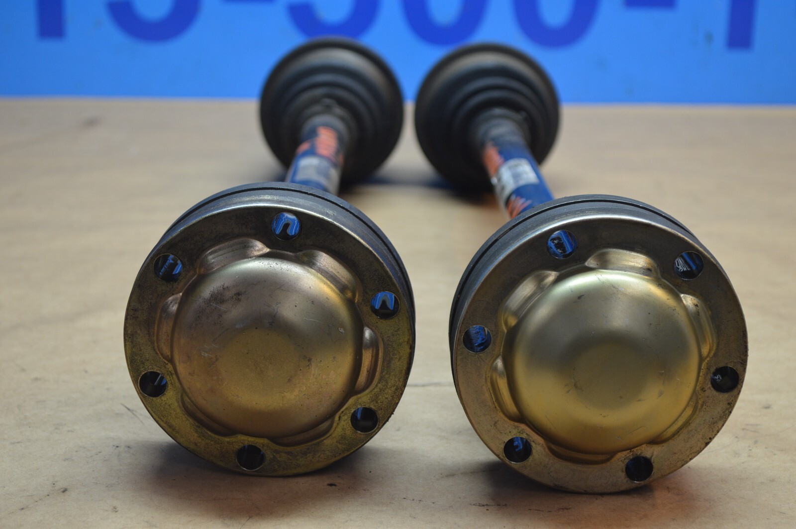 2004 M138 MASERATI M128 GT COUPE  REAR RIGHT AND LEFT AXLE SHAFT CV JOINT PAIR