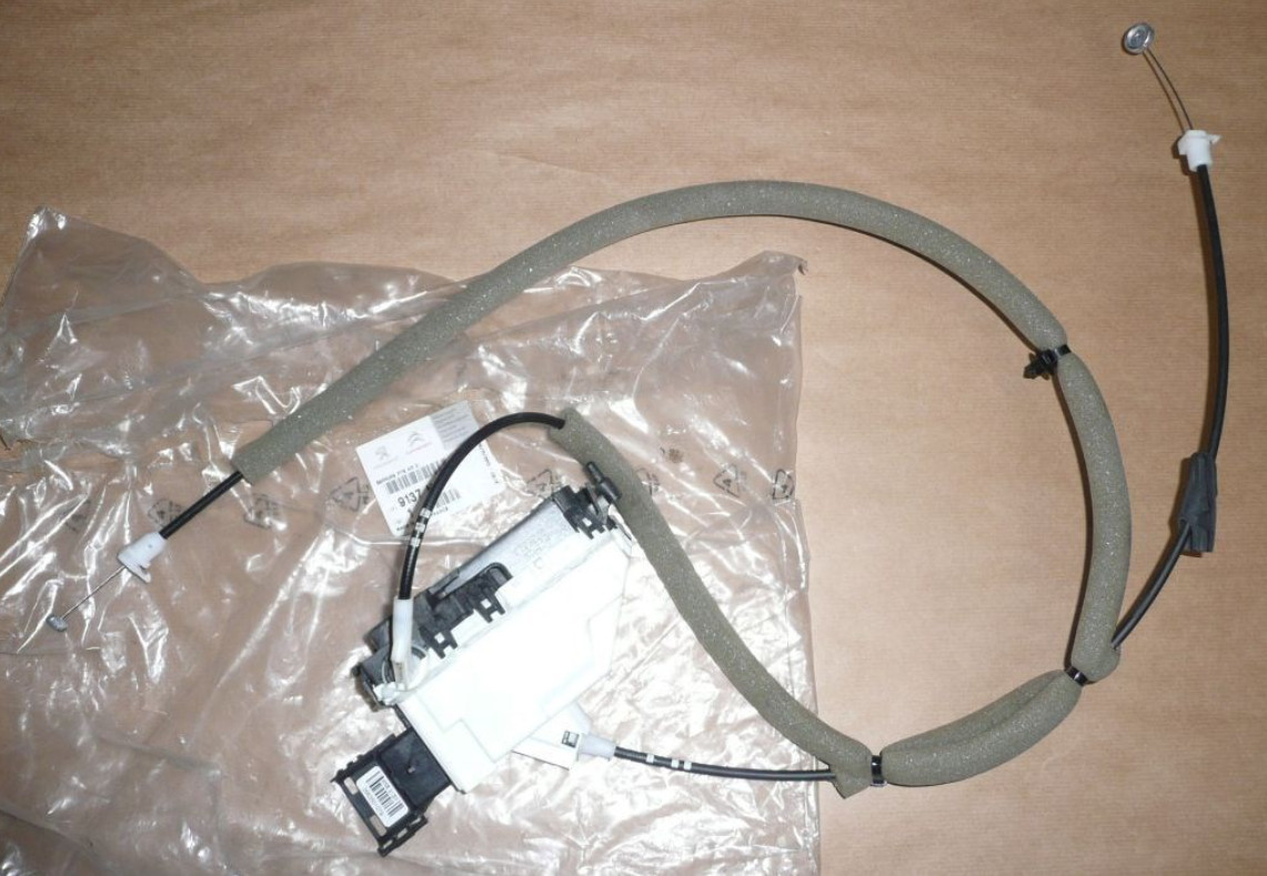 Serrure porte coulissante droite Peugeot Partner pour réparation utilitaire 9137.N8