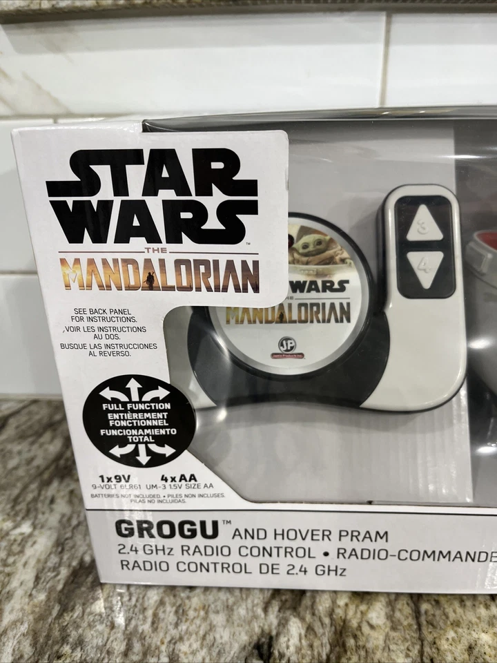 Disney Star Wars Mandalorian Grogu and Hover Pram Baby Yoda Remote Control Pram - Image 2 of 4