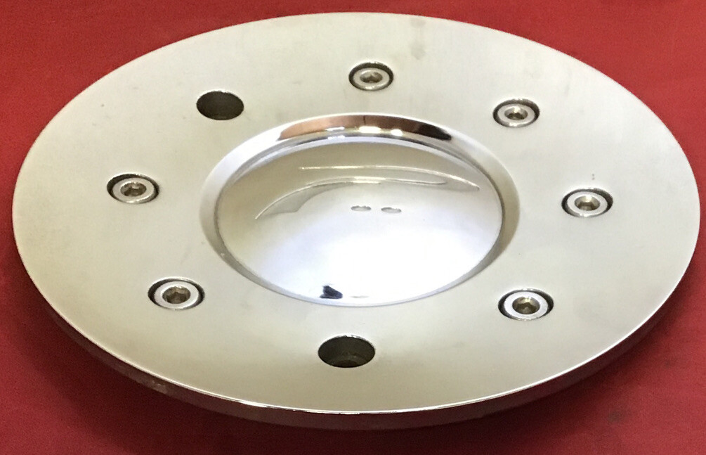 ONE USED Platinum Wheels Chrome Center Cap # 89-9191 / 99-0244 10572