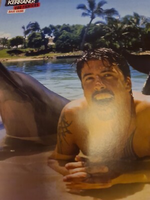 DAVE GROHL FOO FIGHTERS / PARAMORE HAYLEY WILLIAMS A4 POSTER KERRANG MAGAZINE