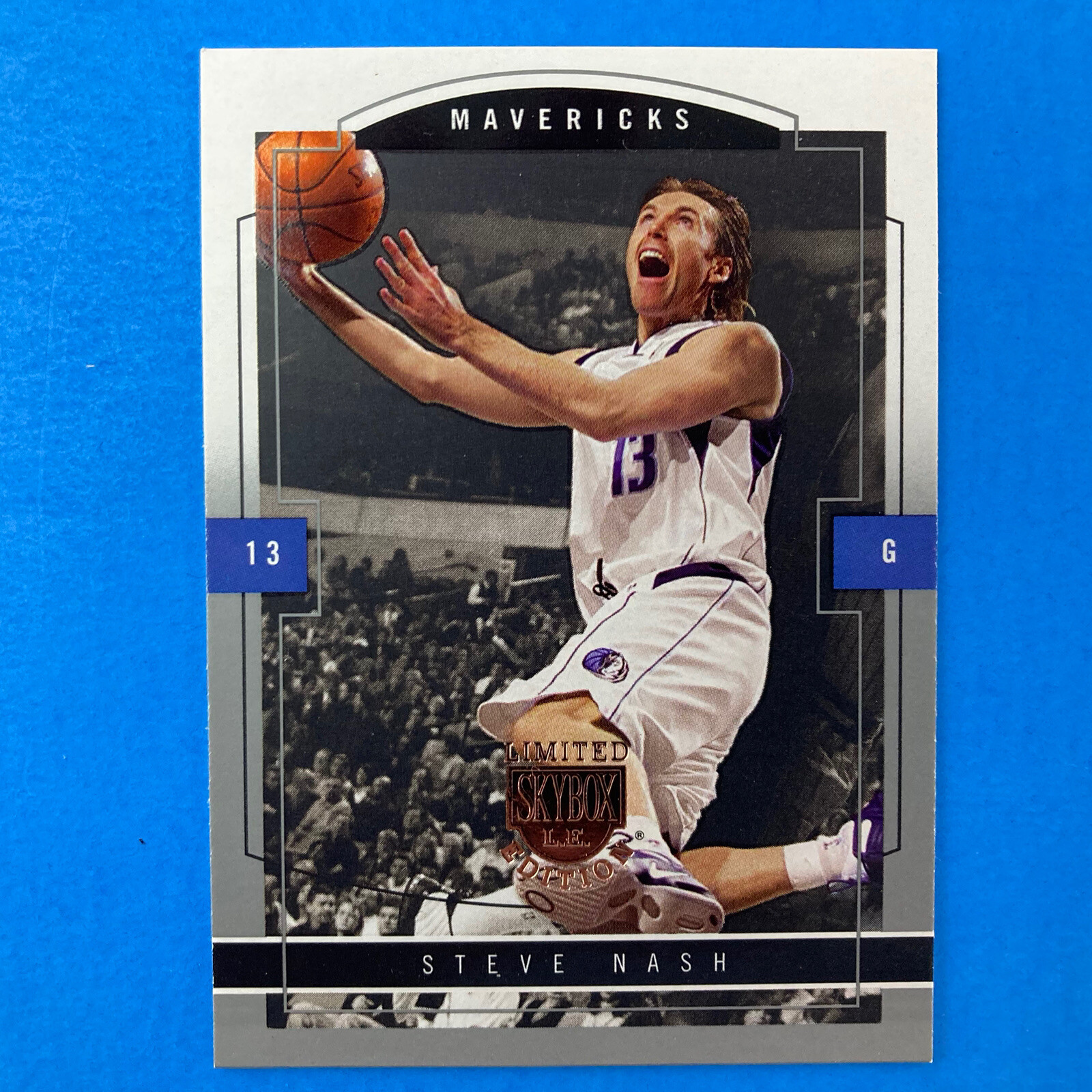 Steve Nash 2003-04 Skybox Limited Edition Card #77 NBA Dallas Mavericks