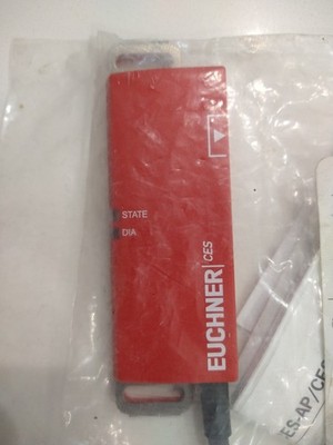 Euchner Non-Contact Safety Switch 109168 and Euchner Actuator 103450 Both New.