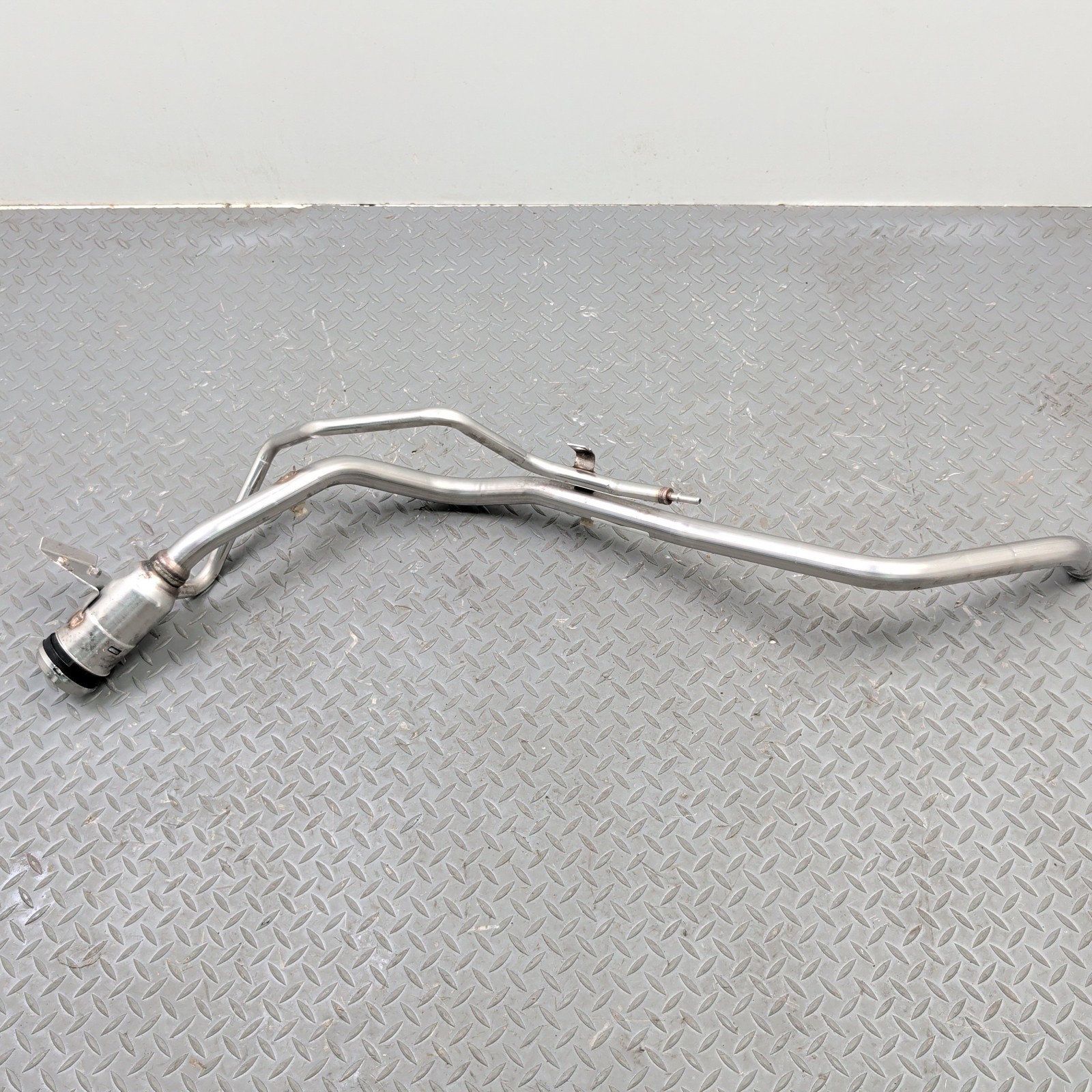 Maserati Ghibli 2014-2019 Right Fuel tank pipe P/N 06700013540
